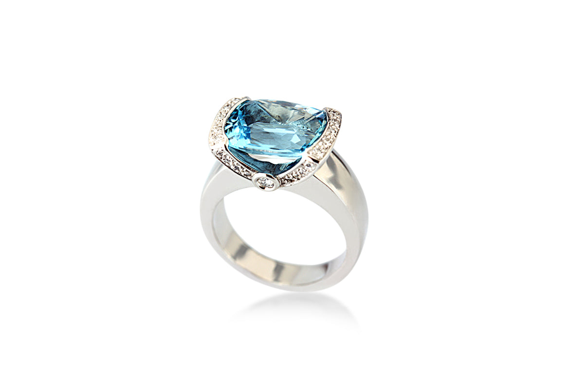 Aquamarine & Diamond Ring